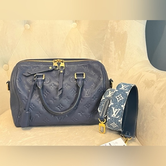 Louis Vuitton Denim Bandolier Strap. 35” long. Impossible to find! - Picture 9 of 16